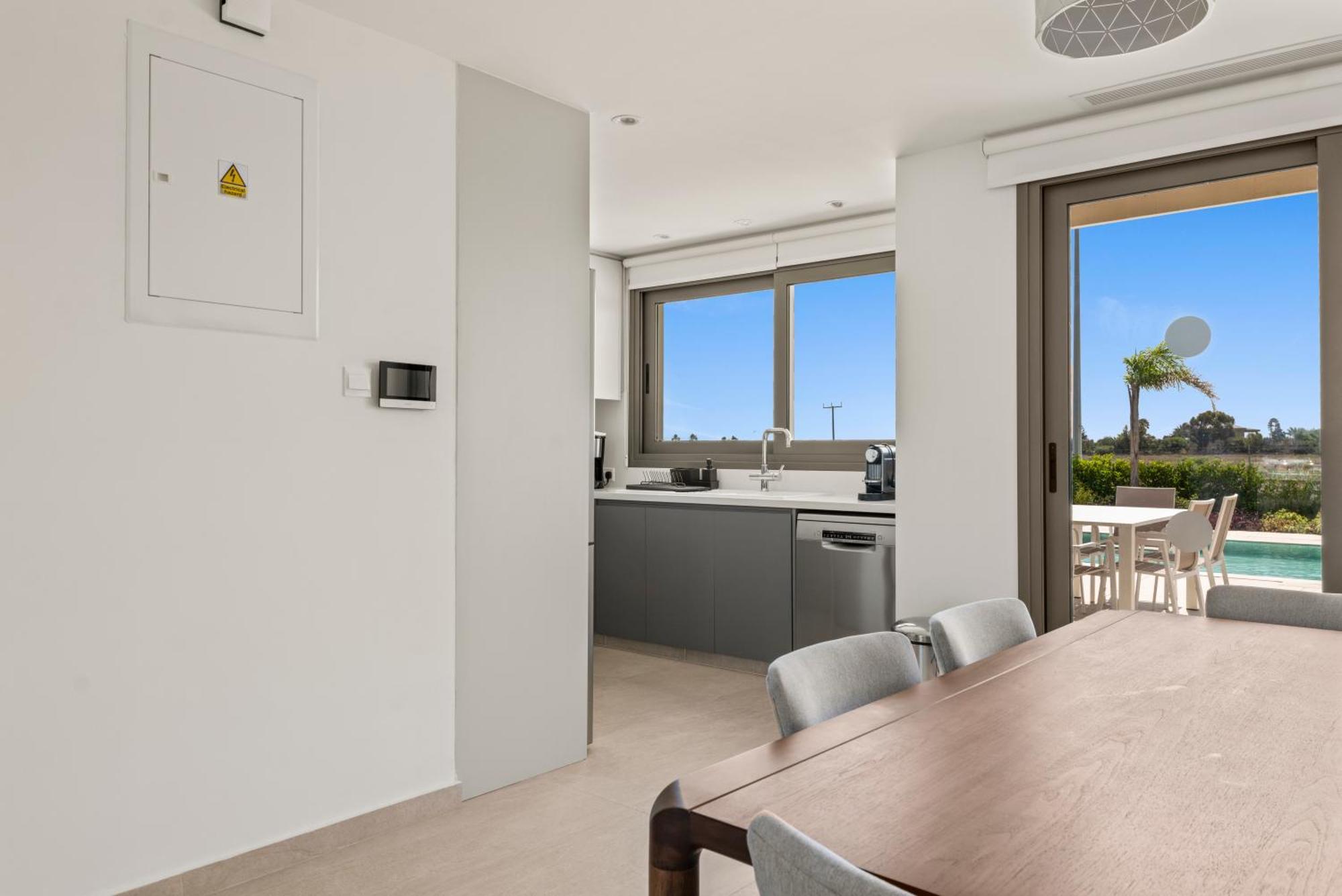 Serenity Waves Villa 16 Larnaca Exterior photo